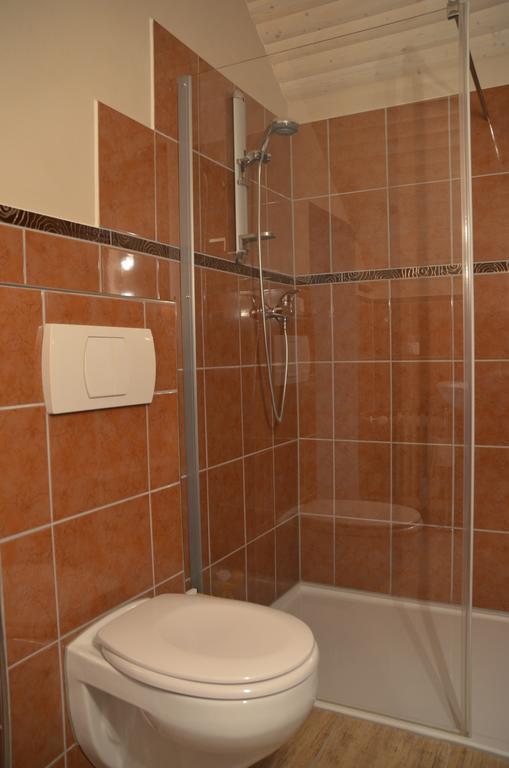 Ferienwohnung Stuebchen Salmtal ภายนอก รูปภาพ