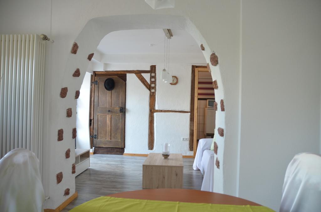 Ferienwohnung Stuebchen Salmtal ภายนอก รูปภาพ