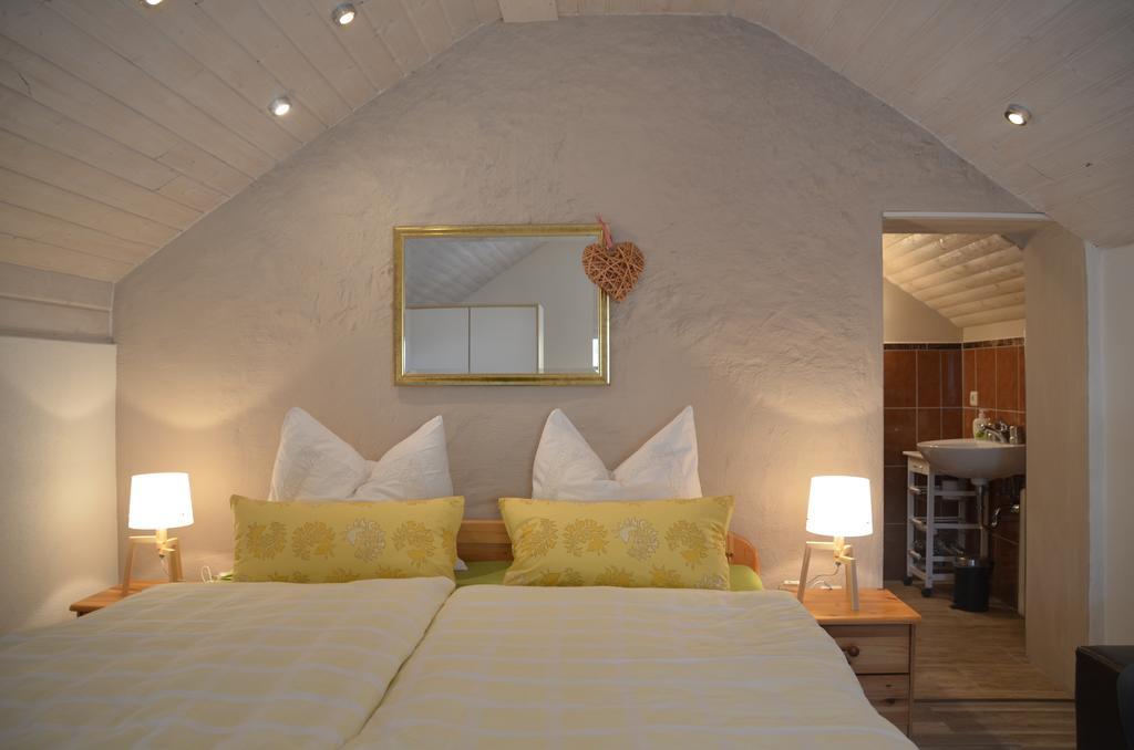 Ferienwohnung Stuebchen Salmtal ภายนอก รูปภาพ